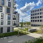 Am Flughafen, Glasfaser-internet, Waschmaschine Apartamento *