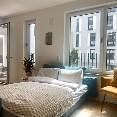 Am Flughafen, Glasfaser-internet, Waschmaschine Апартаменты *